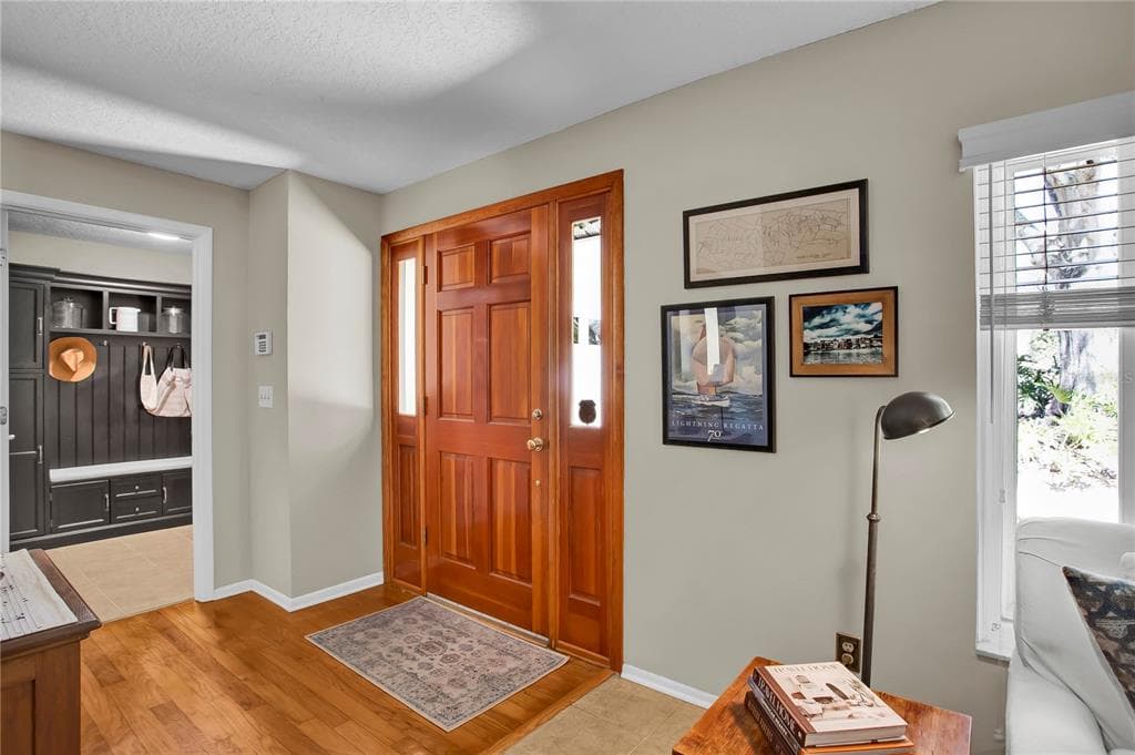 323 ROEBLING ROAD, BELLEAIR, FL 33756 photo 3