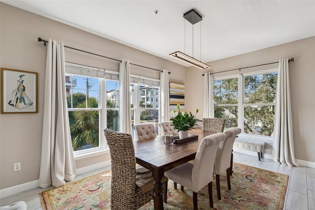 5321 ESCENA COURT, TAMPA, FL 33611 photo 3