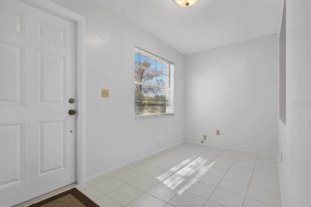 13816 PATHFINDER Drive, TAMPA, FL 33625 photo 4