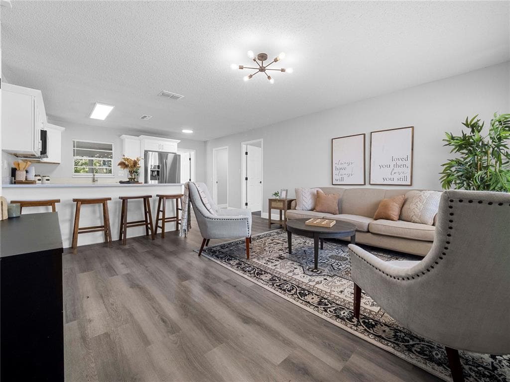 10804 53RD STREET, TEMPLE TERRACE, FL 33617 photo 3