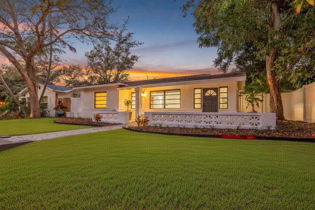 181 20TH AVENUE, Street PETERSBURG, FL 33704 photo 3