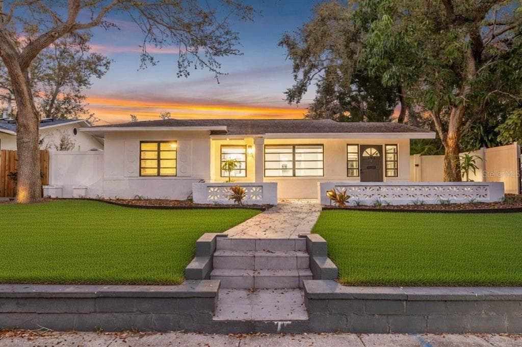 181 20TH AVENUE, Street PETERSBURG, FL 33704