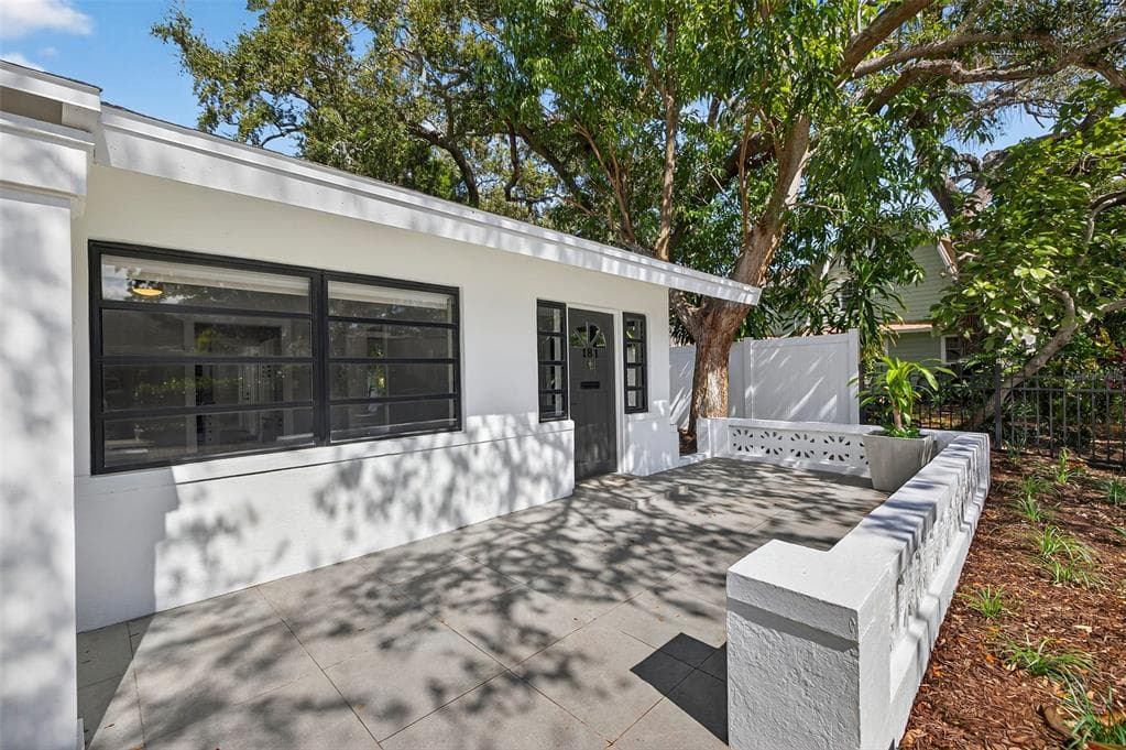 181 20TH AVENUE, Street PETERSBURG, FL 33704 photo 4