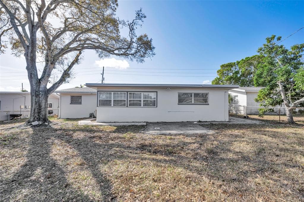 1354 ROSERY ROAD, LARGO, FL 33770 photo 5