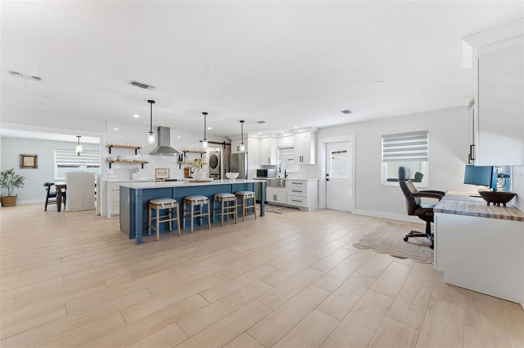 3910 PAXTON AVENUE, TAMPA, FL 33611 photo 5