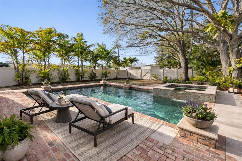 761 42ND AVENUE, ST PETERSBURG, FL, 33703 photo 2