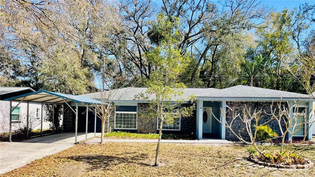 14809 TULIP DRIVE, TAMPA, FL, 33613