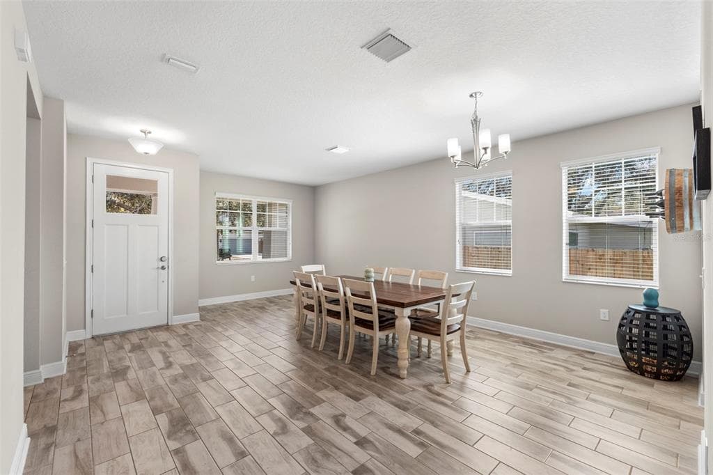 8027 27TH AVENUE, Street PETERSBURG, FL 33710 photo 5