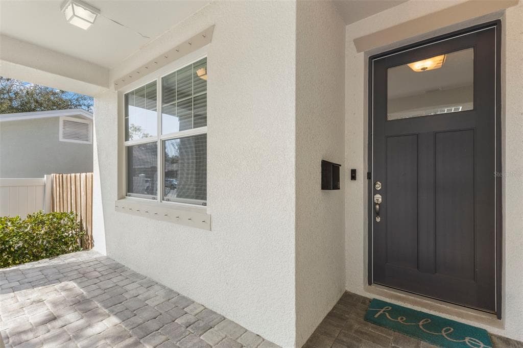 8027 27TH AVENUE, Street PETERSBURG, FL 33710 photo 4