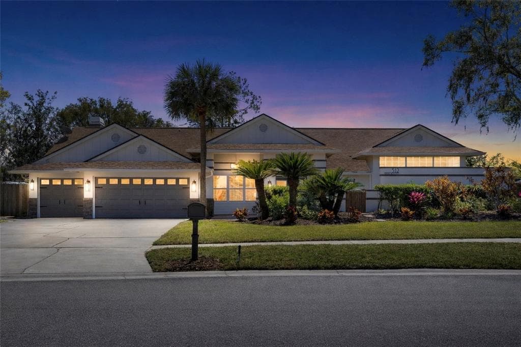 512 CRYSTAL GROVE BOULEVARD, LUTZ, FL 33548