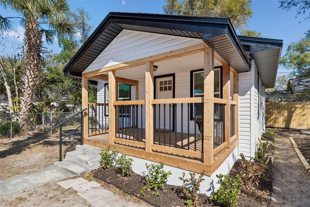 3203 31ST STREET, TAMPA, FL 33605 photo 4