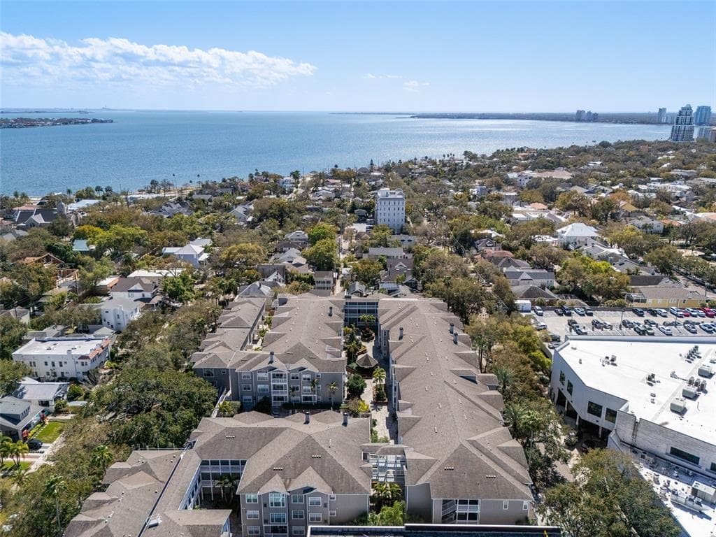 800 DAKOTA AVENUE Unit 221, TAMPA, FL 33606