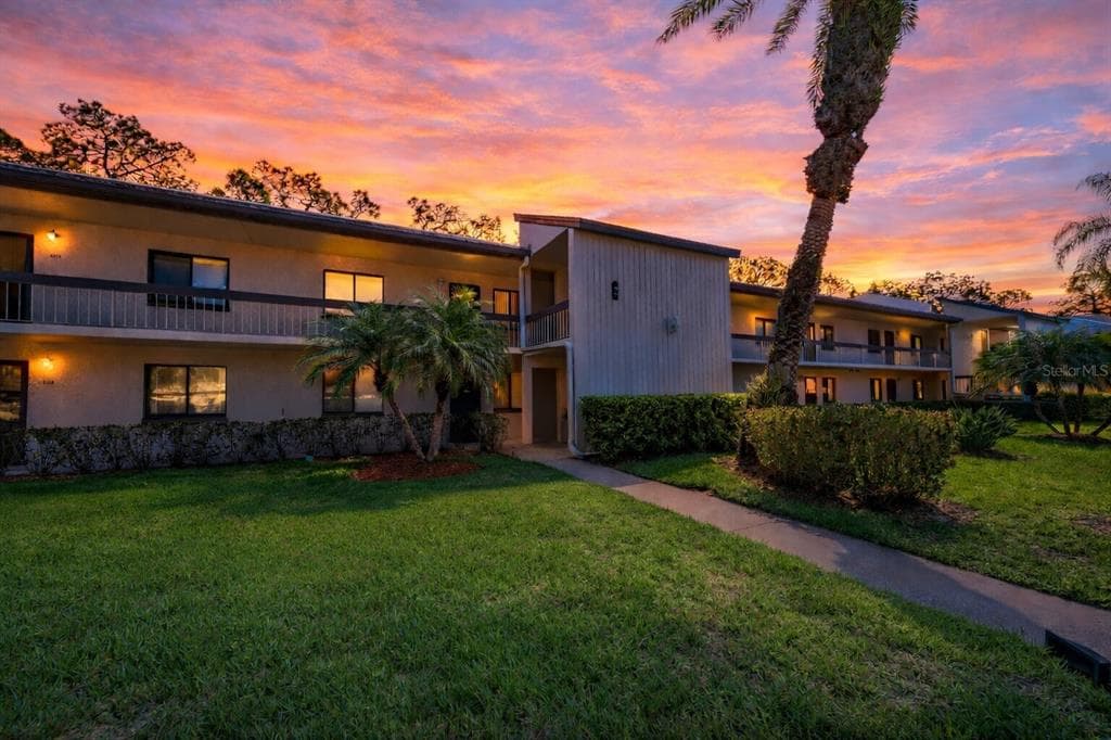 124 NINA WAY Unit 24, OLDSMAR, FL 34677