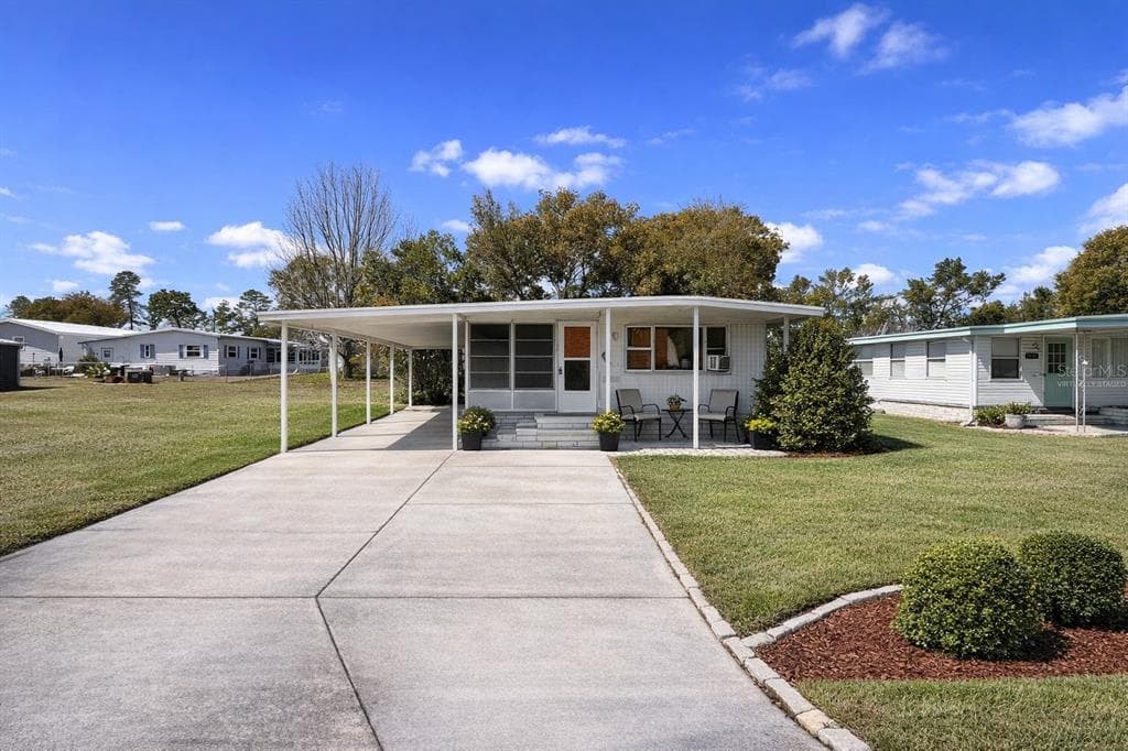 8095 WESTERN CIRCLE DRIVE, BROOKSVILLE, FL, 34613