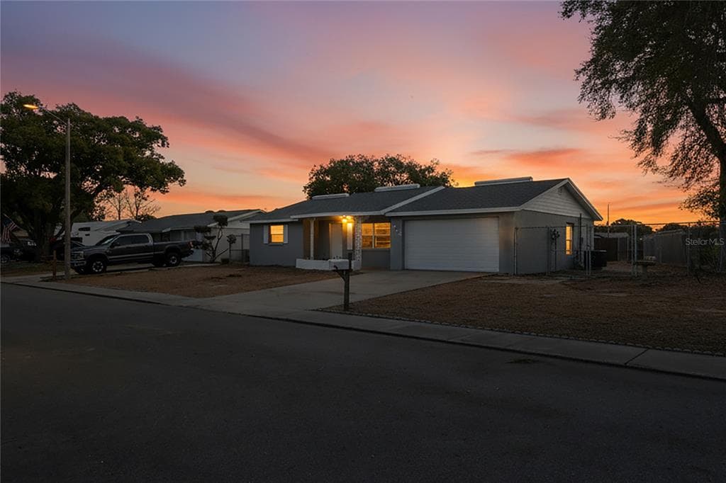 7704 CHRISTINA LANE, PORT RICHEY, FL 34668 photo 2