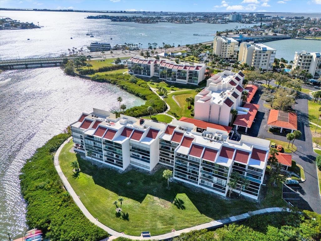 7867 SAILBOAT KEY BOULEVARD Unit 204, SOUTH PASADENA, FL 33707 photo 5