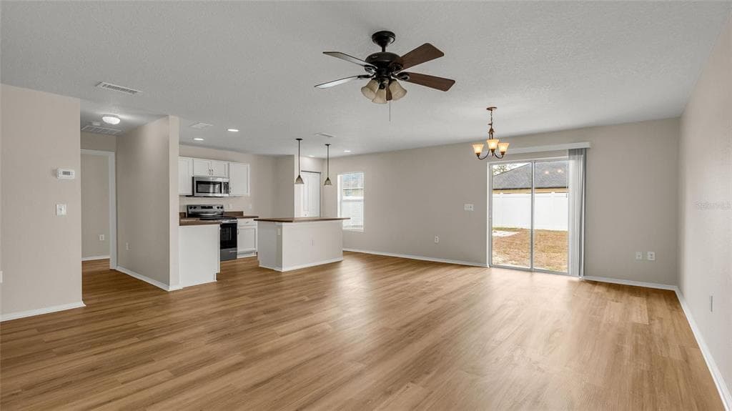 7317 TANGLE BEND DRIVE, GIBSONTON, FL 33534 photo 2