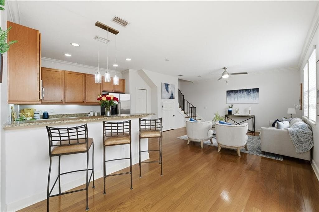 113 PACKWOOD Avenue Unit A, TAMPA, FL 33606 photo 5