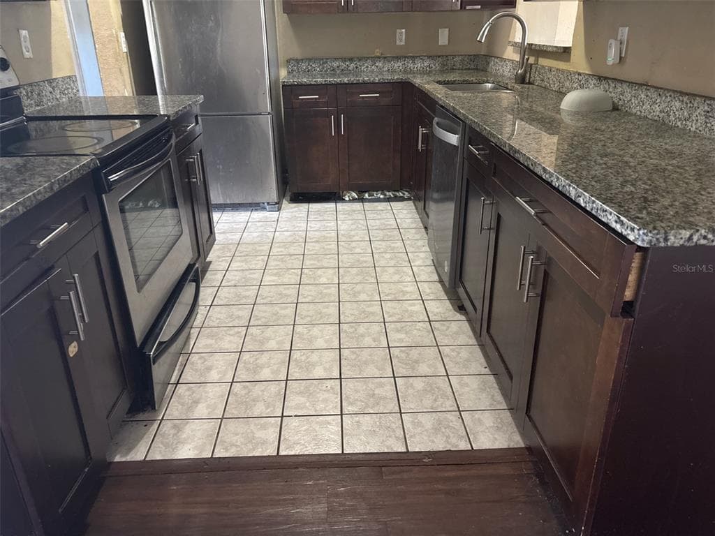 11114 DIXON AVENUE, TAMPA, FL 33612 photo 2