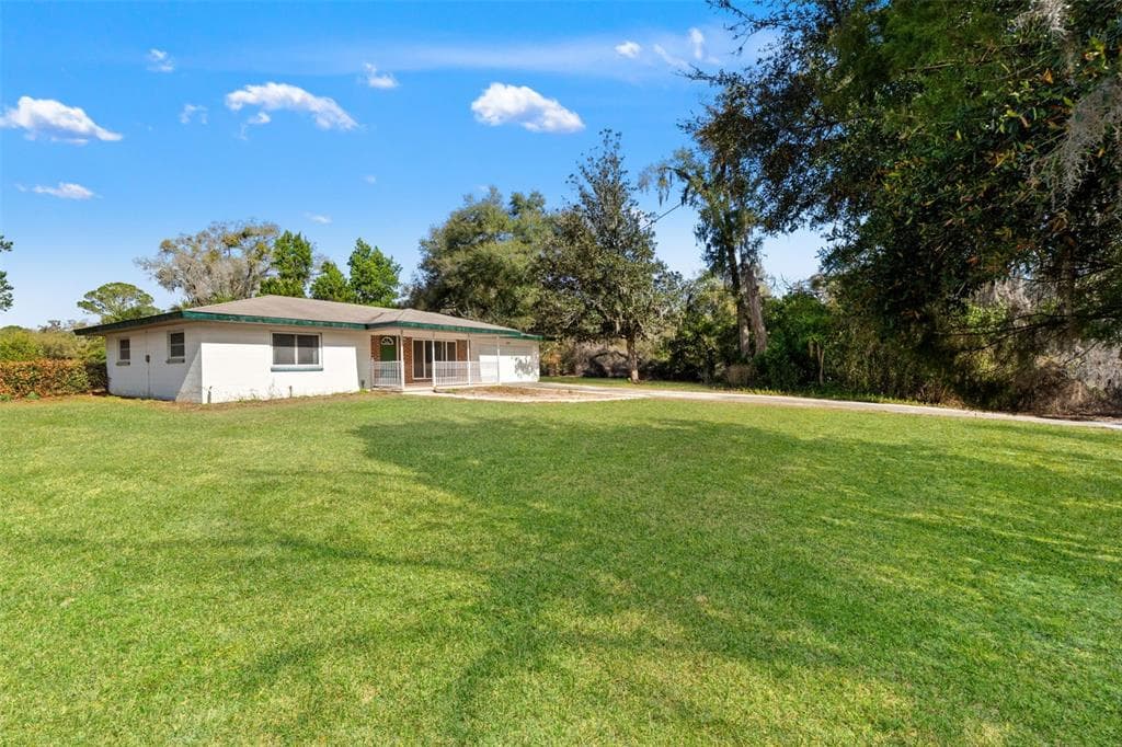 5067 MOCKINGBIRD DRIVE, DADE CITY, FL 33523 photo 4