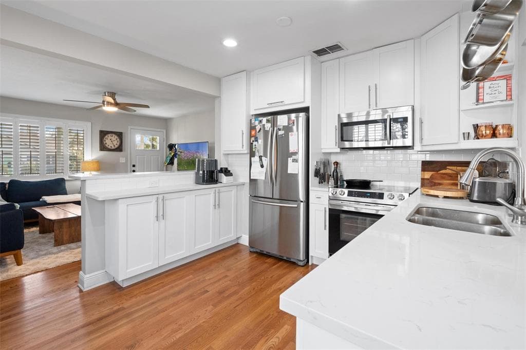 4545 BURLINGTON AVENUE, Street PETERSBURG, FL 33713 photo 4