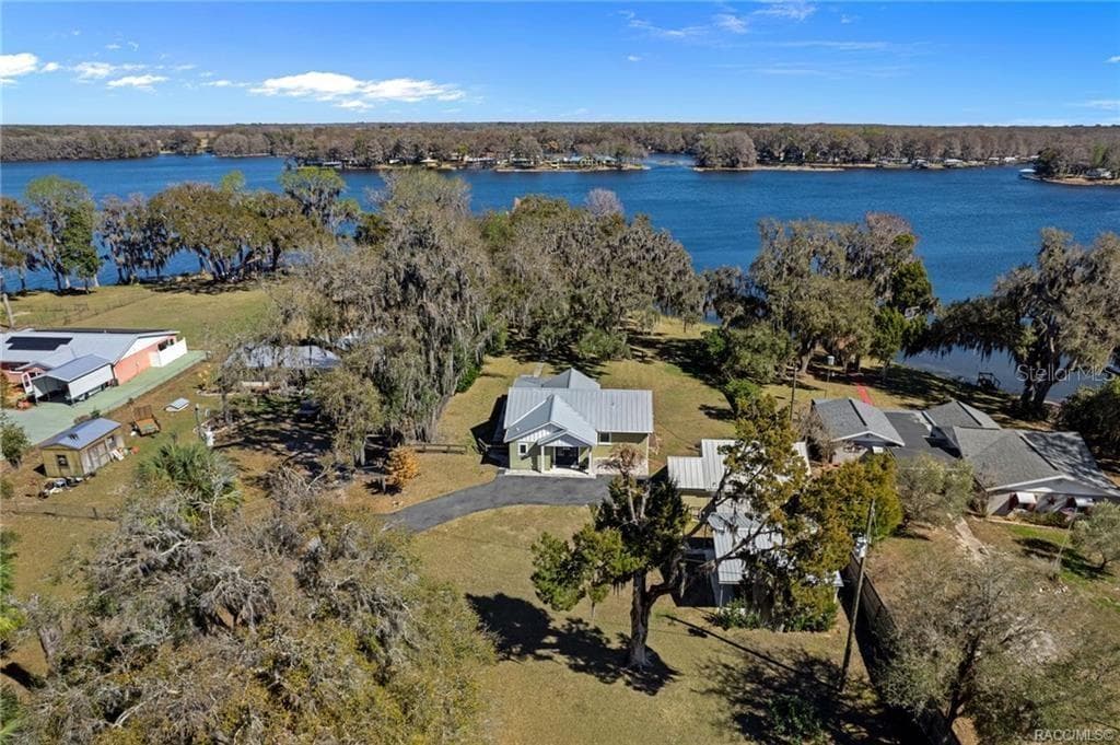 8888 NEHER Court, FLORAL CITY, FL 34436 photo 2