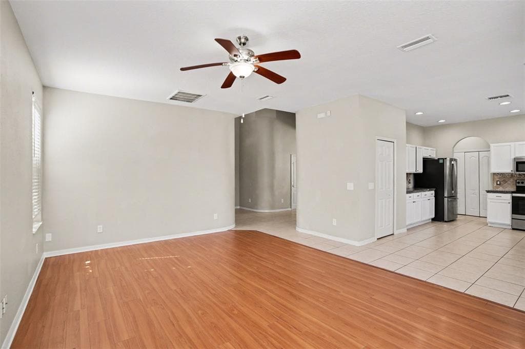 19039 NEW PASSAGE BOULEVARD, LAND O LAKES, FL 34638 photo 4