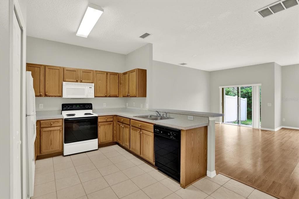 17442 STINCHAR DRIVE, LAND O LAKES, FL 34638 photo 4