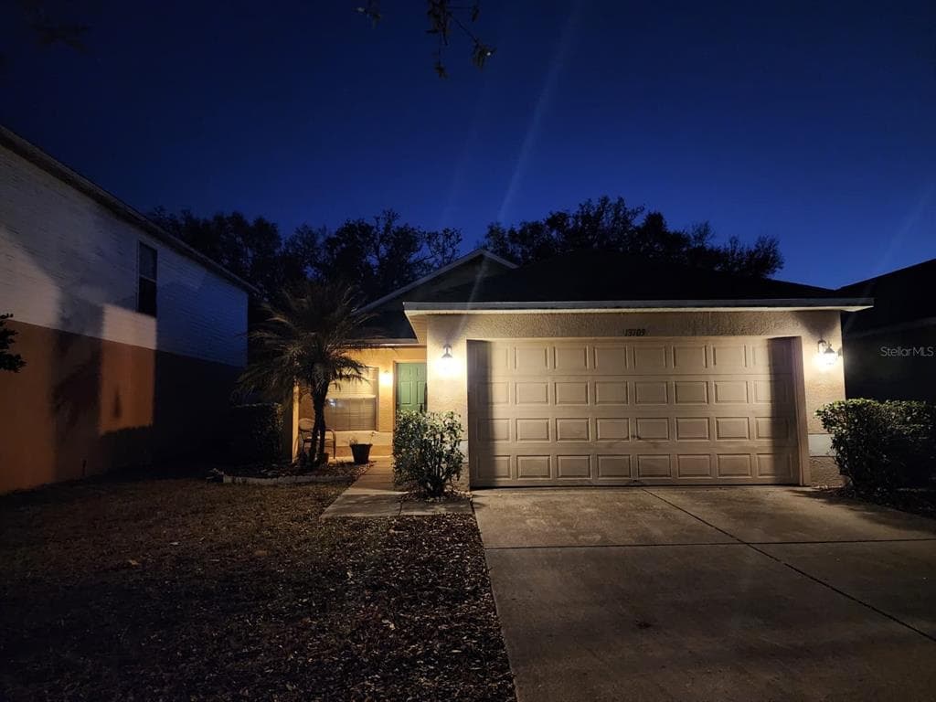 13709 GENTLE WOODS AVENUE, RIVERVIEW, FL 33569 photo 2