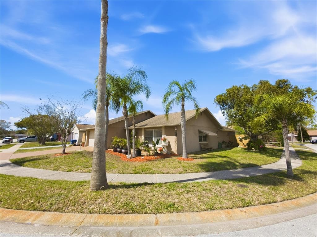 7923 ADELAIDE LOOP, NEW PORT RICHEY, FL 34655 photo 3