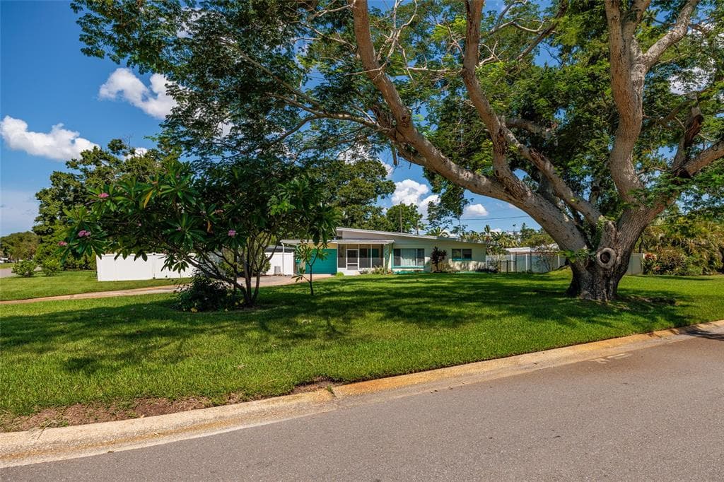 3700 56TH STREET, Street PETERSBURG, FL 33710