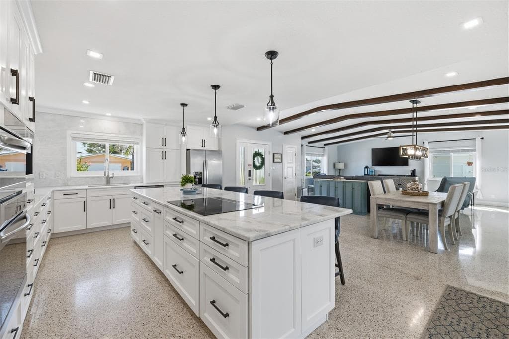 4029 38TH WAY, ST PETERSBURG, FL, 33711 photo 5