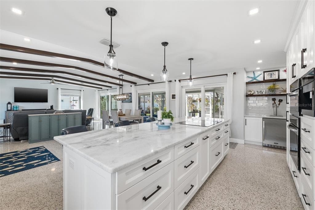 4029 38TH WAY, ST PETERSBURG, FL, 33711 photo 4