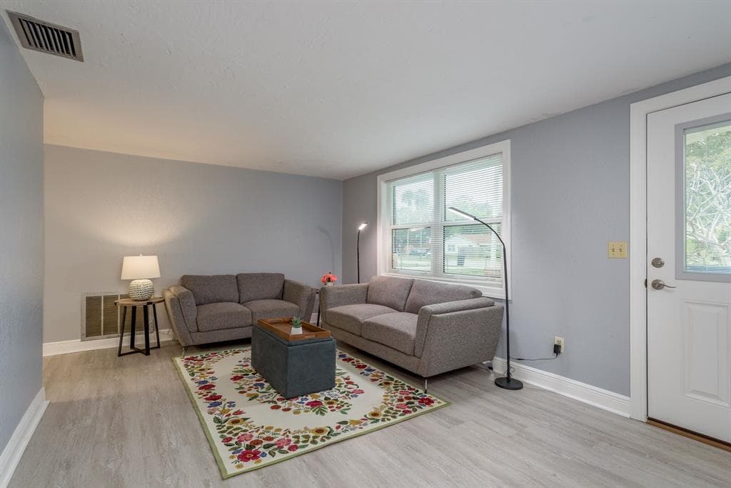 7730 CHAPEL AVENUE, PORT RICHEY, FL 34668 photo 4