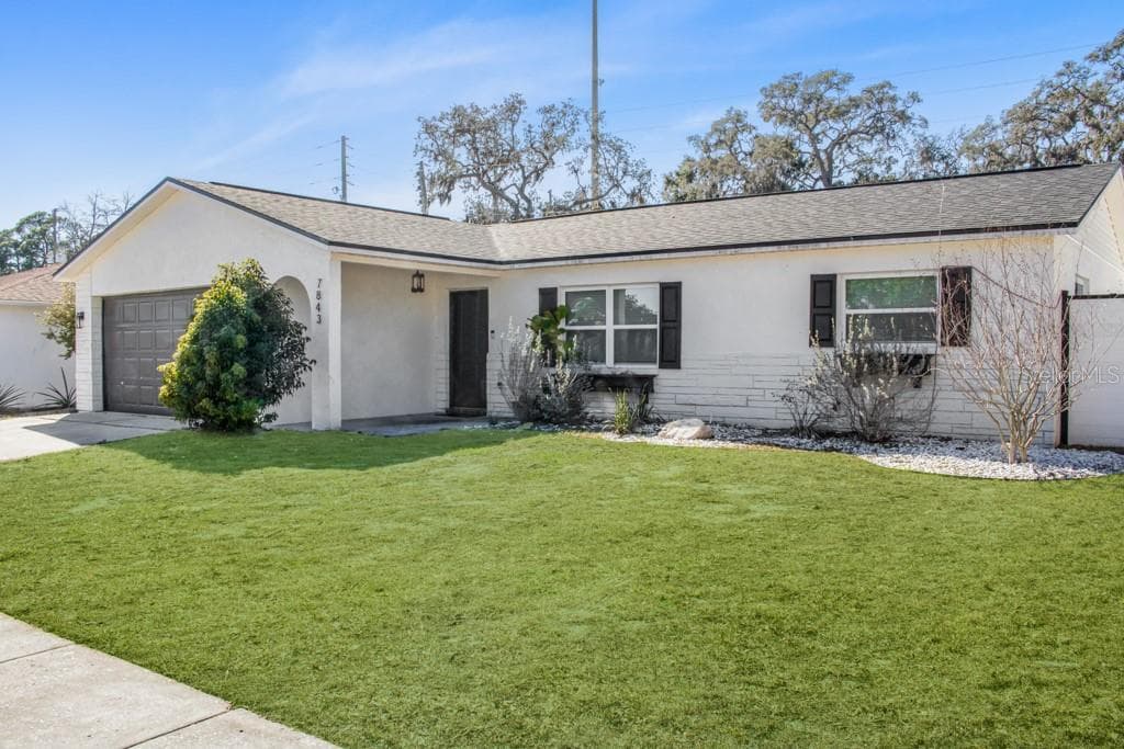 7843 CROSIER COURT, NEW PORT RICHEY, FL 34653 photo 2