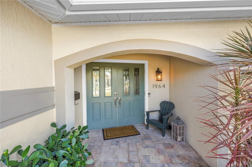 1964 MASSACHUSETTS AVENUE, ST PETERSBURG, FL, 33703 photo 4