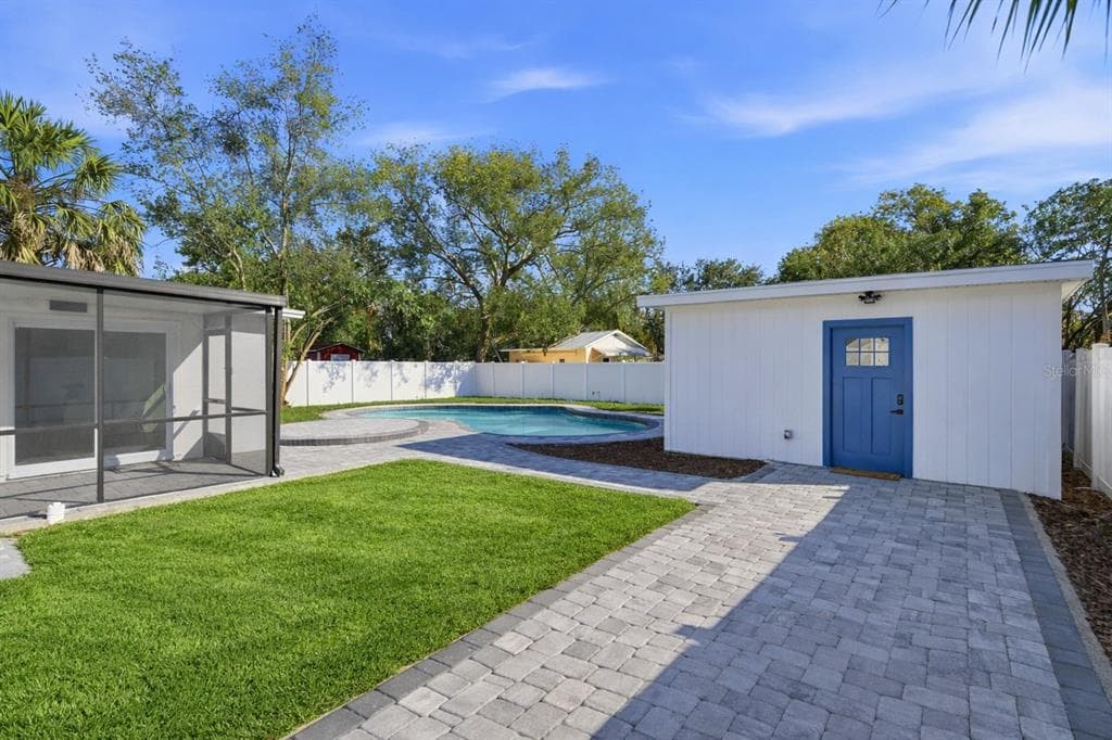 2116 SEWAHA Street, TAMPA, FL 33612 photo 2