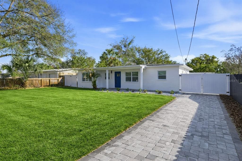 2116 SEWAHA Street, TAMPA, FL 33612