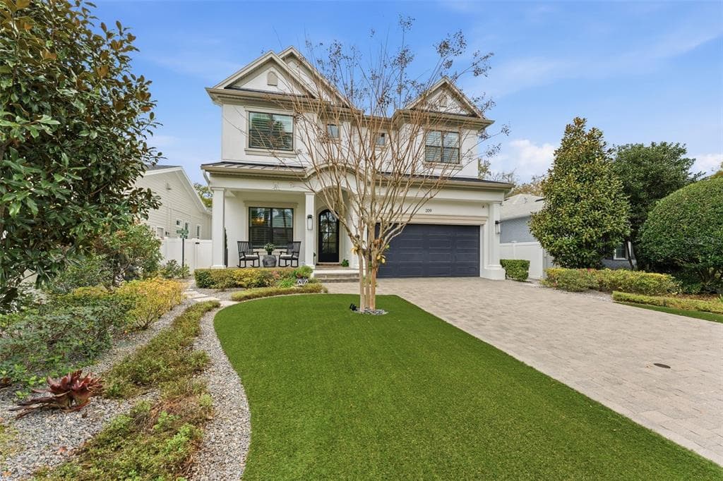 209 HUBERT AVENUE, TAMPA, FL 33609 photo 2