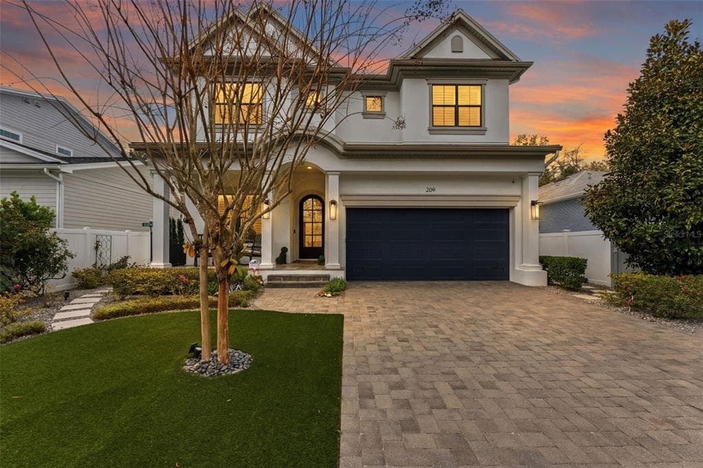 209 HUBERT AVENUE, TAMPA, FL 33609