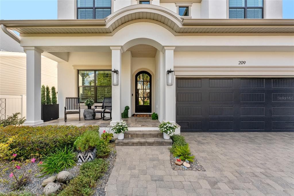 209 HUBERT AVENUE, TAMPA, FL 33609 photo 4