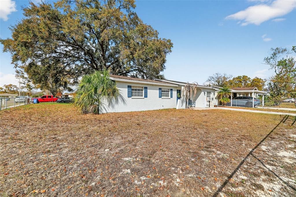 7006 TIDEWATER TRAIL, TAMPA, FL 33619