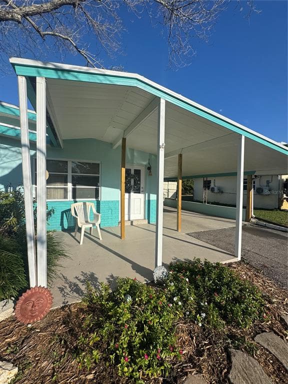 7202 OELSNER Street, NEW PORT RICHEY, FL 34652 photo 2