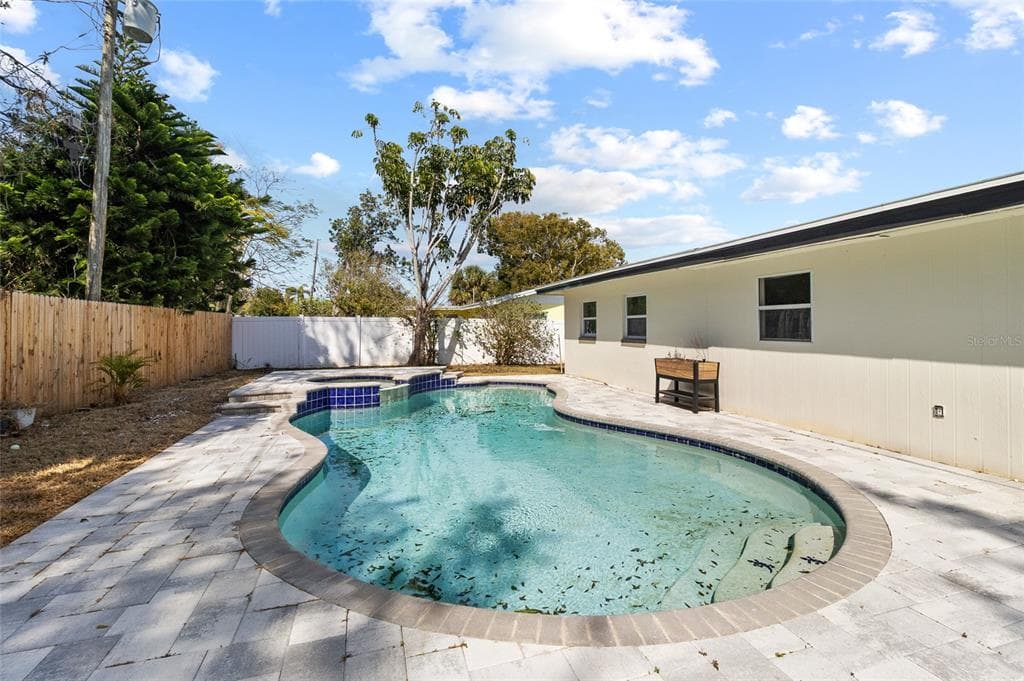 12120 CROFT DRIVE, LARGO, FL, 33774 photo 2