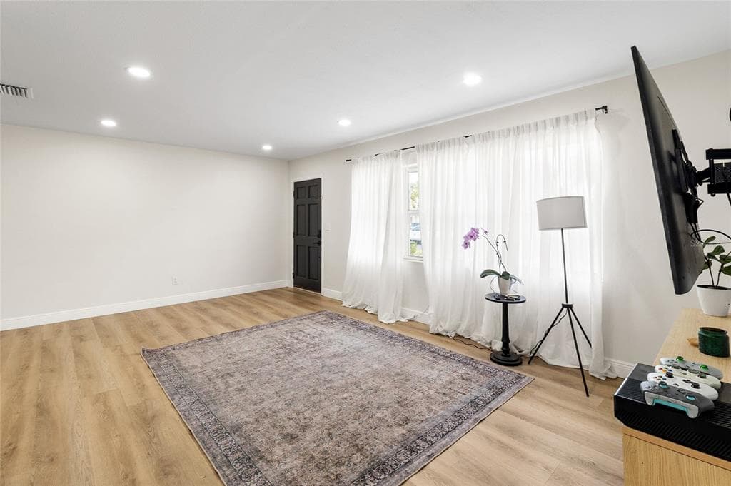 12120 CROFT DRIVE, LARGO, FL, 33774 photo 4