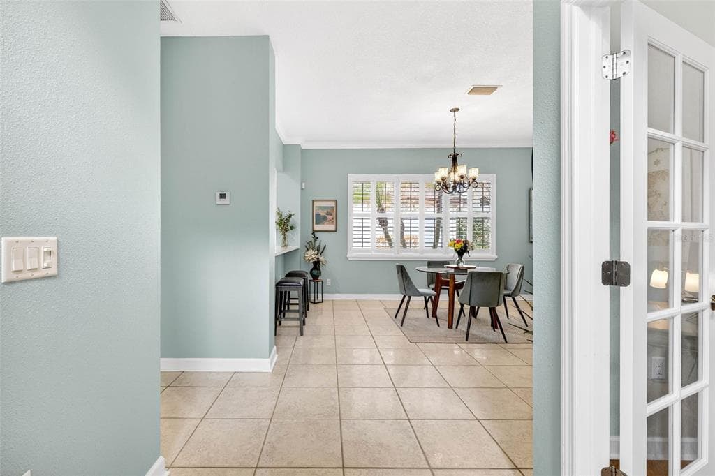 5215 FAIRWAY ONE Drive, VALRICO, FL 33596 photo 5