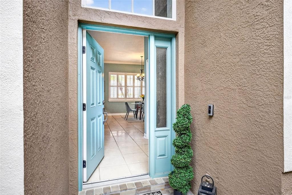 5215 FAIRWAY ONE Drive, VALRICO, FL 33596 photo 4