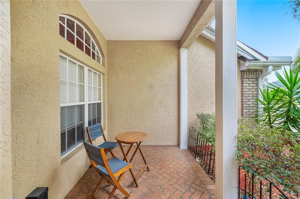 17710 CURRIE FORD Drive, LUTZ, FL 33558 photo 3