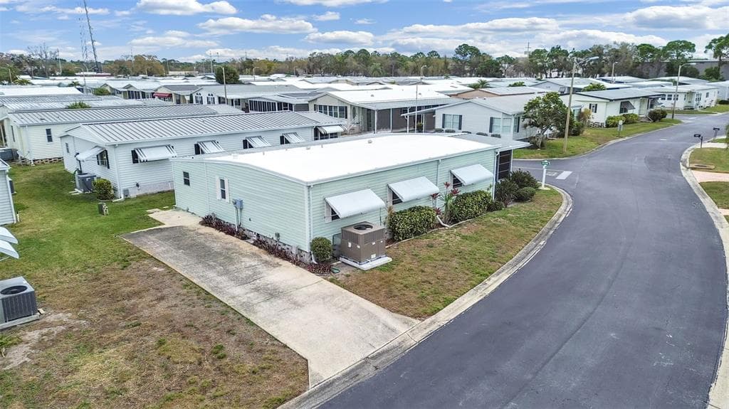 12501 ULMERTON ROAD Unit 129, LARGO, FL 33774 photo 3