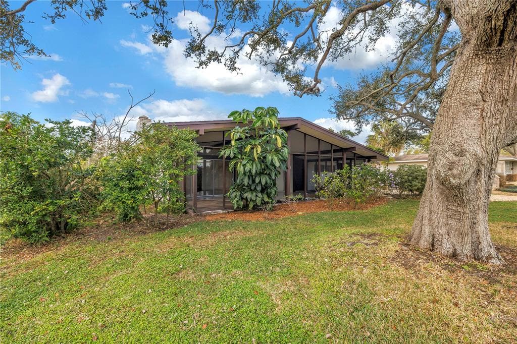 6069 4TH AVENUE, Street PETERSBURG, FL 33710 photo 5